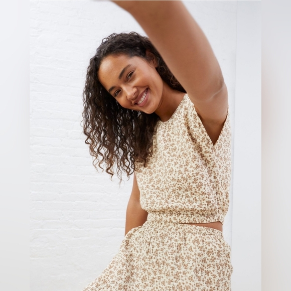 NWT Cinched Hem Coastal Cotton Top Size X-Small in Mountain Floral by UpWest - Picture 2 of 13